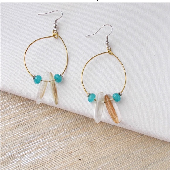 Gold Wire and Jade Earrings - Picture 1 of 1
